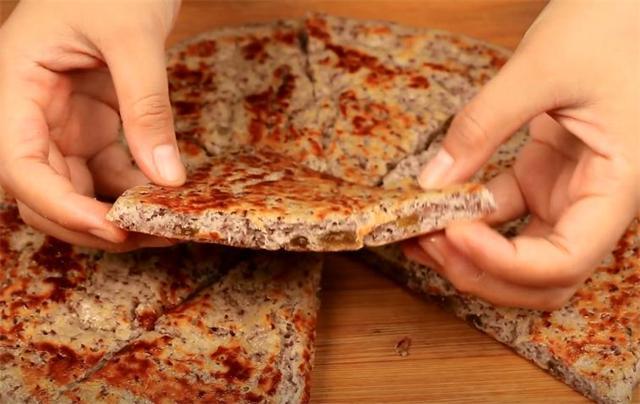 活了30年，才知道红豆加面粉这样做这么好吃，比吃肉还香，太馋了休闲区蓝鸢梦想 - Www.slyday.coM