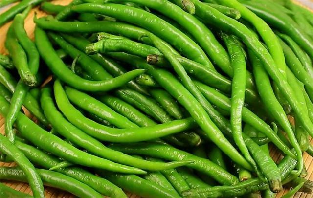 辣椒这样做太好吃了，一次秘制4斤，开胃又下饭，放一年都不坏休闲区蓝鸢梦想 - Www.slyday.coM