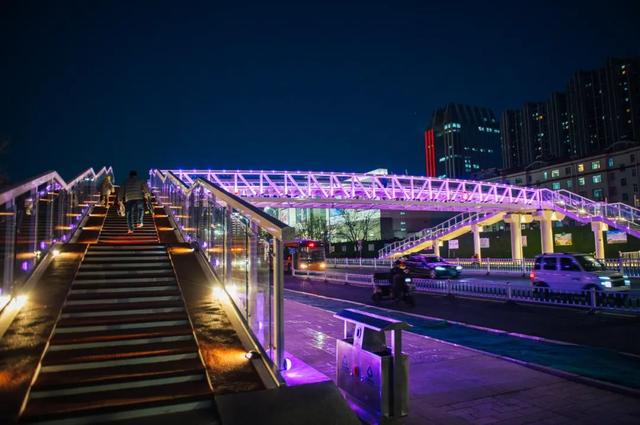 天桥夜景你见过吗颜值杠杠哒