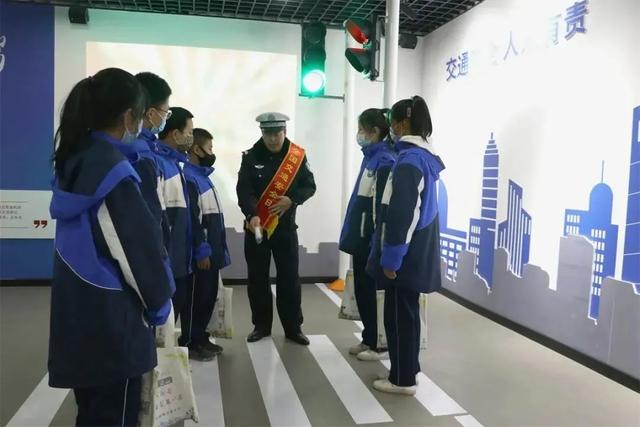 122休闲区蓝鸢梦想 - Www.slyday.coM