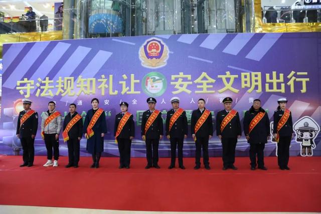 122休闲区蓝鸢梦想 - Www.slyday.coM