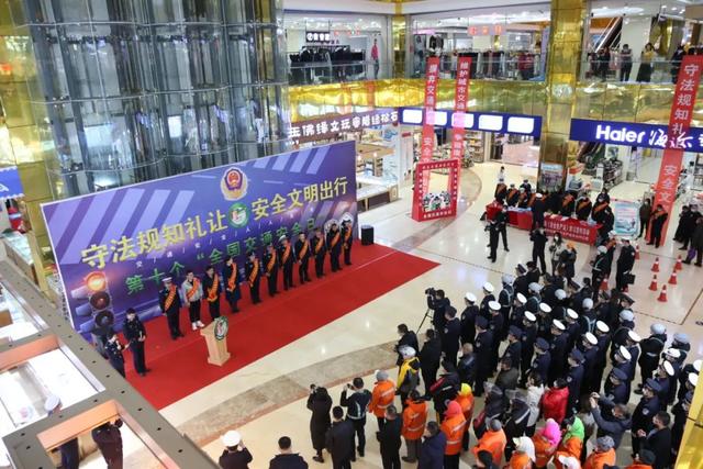 122休闲区蓝鸢梦想 - Www.slyday.coM