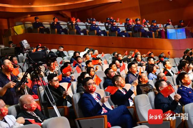 满满的感动！今晚，他们是海南最亮的星休闲区蓝鸢梦想 - Www.slyday.coM