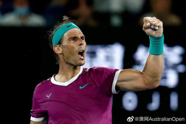 21冠单独领跑!澳网男单决赛 纳达尔五盘险胜梅德韦杰夫 夺双圈大满贯休闲区蓝鸢梦想 - Www.slyday.coM 21冠单独领跑!澳网男单决赛 纳达尔五盘险胜梅德韦杰夫 夺双圈大满贯休闲区蓝鸢梦想 - Www.slyday.coM