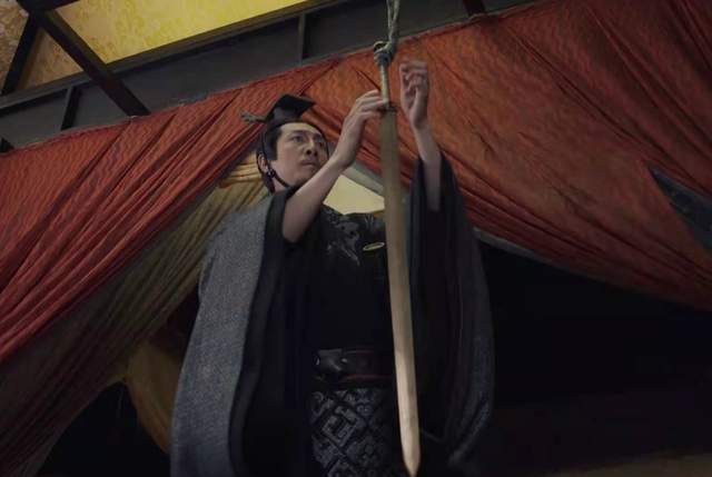 大秦赋嬴政大忍卧榻悬剑太天真合理中也有不合理