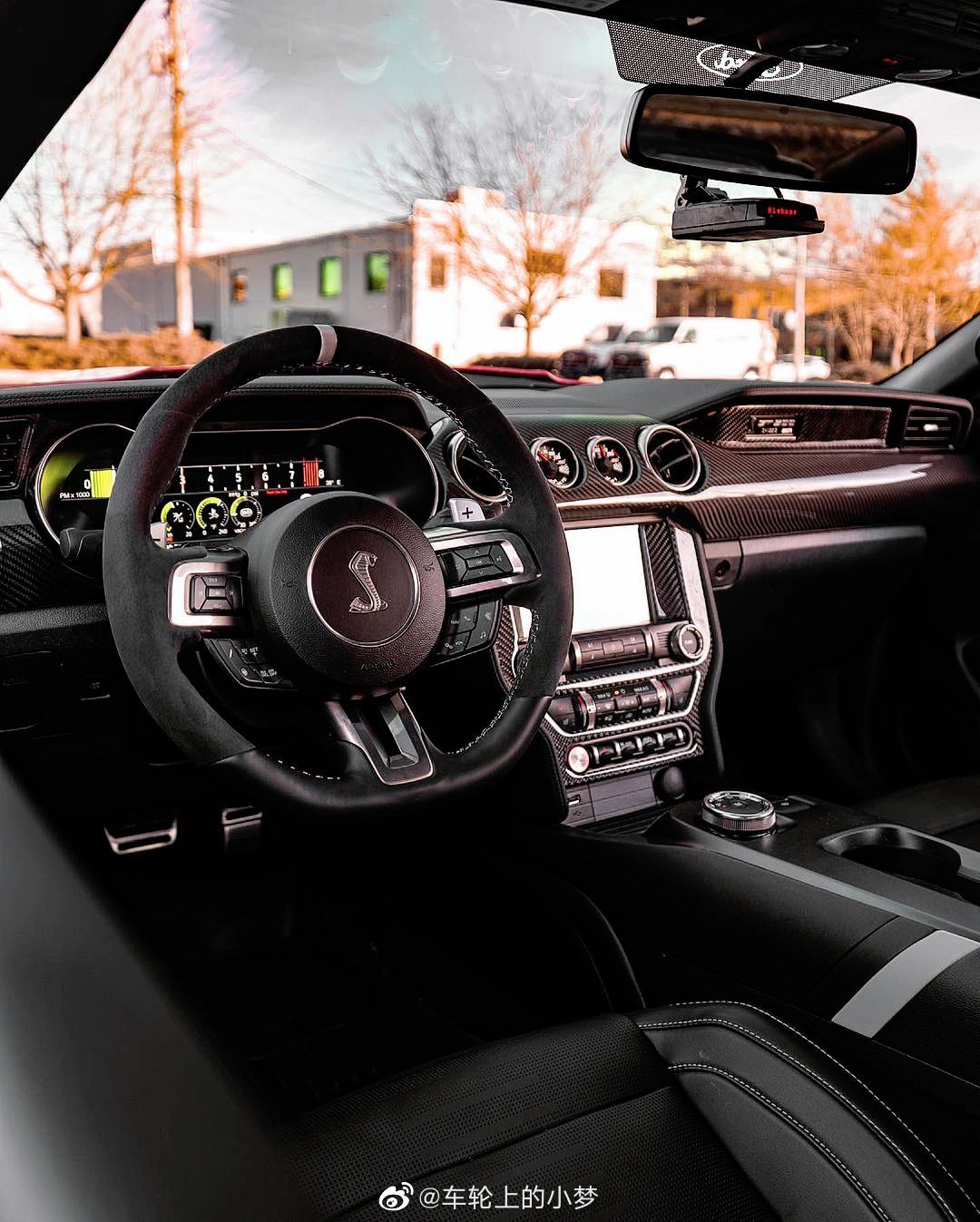 野马谢尔比 gt500 |内饰版福特野马-眼镜蛇 谢尔比 gt500发动机:5.