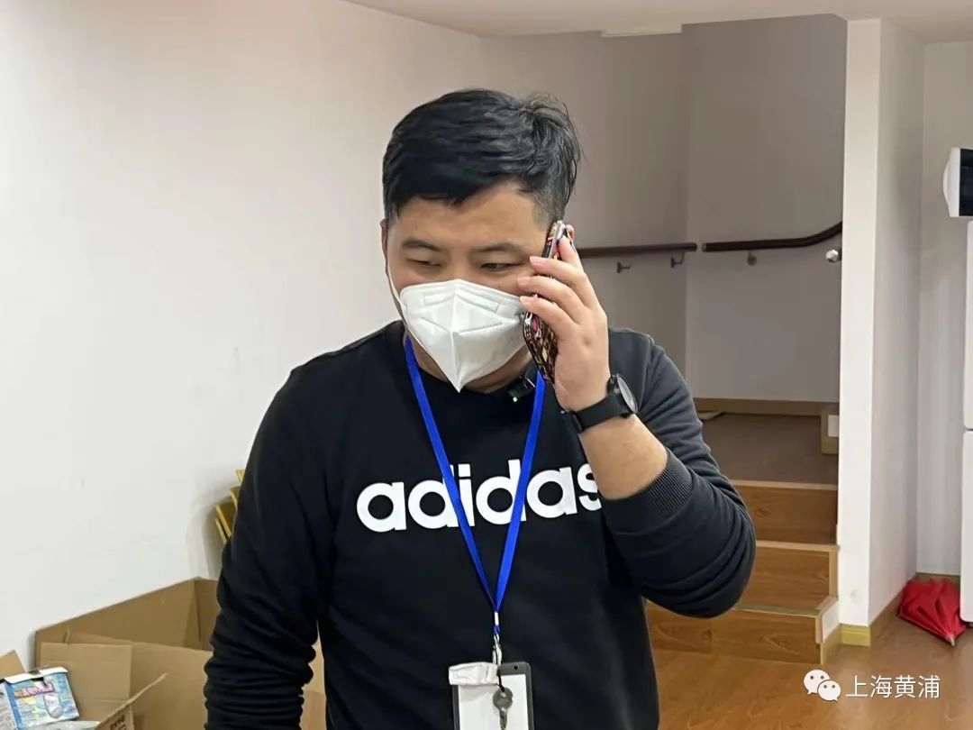 新闻特写丨老城厢“80后”居民区书记的“琐事”和坚守！休闲区蓝鸢梦想 - Www.slyday.coM