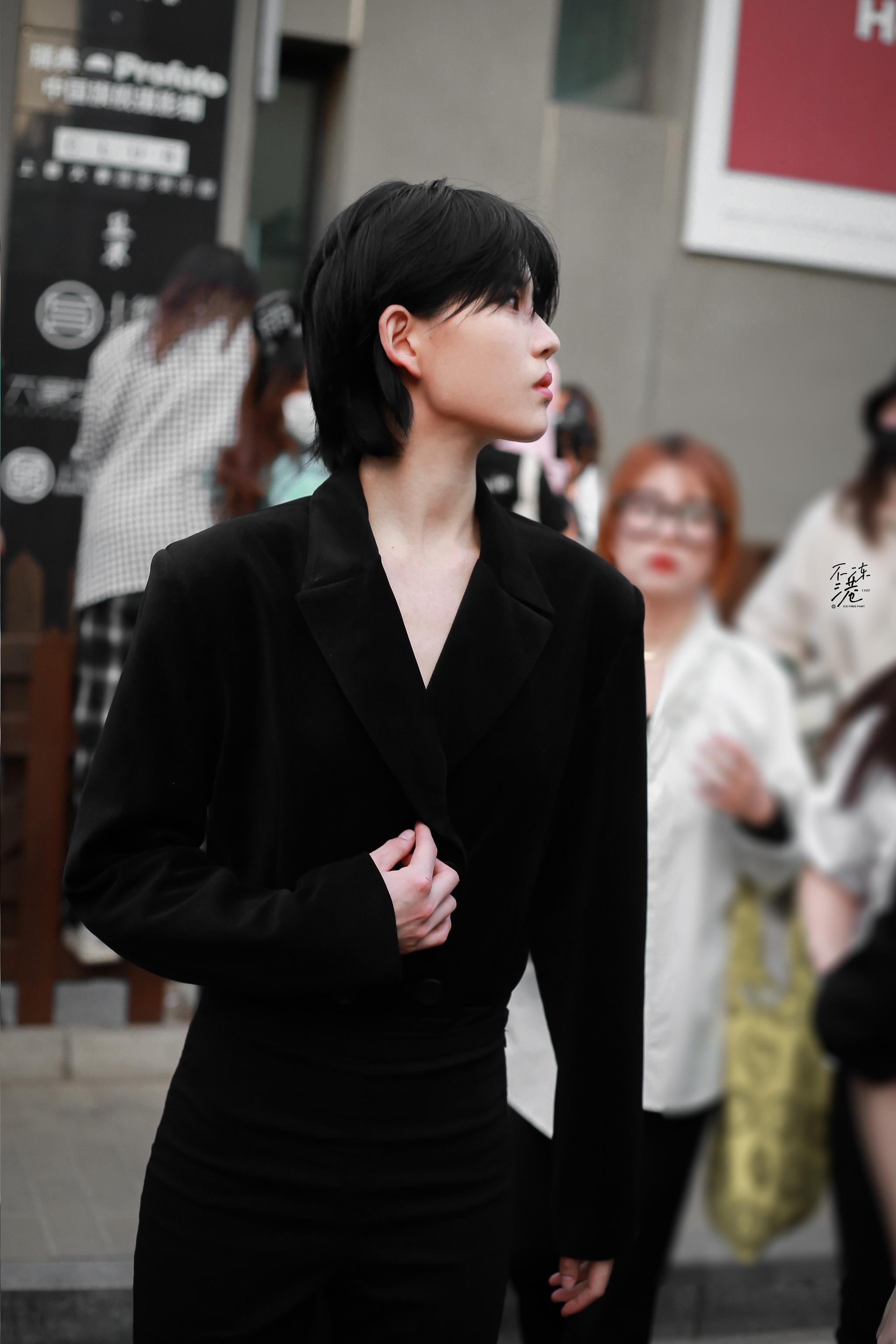 睡前欣赏下陆柯燃的美貌,晚安_高清图集_新浪网