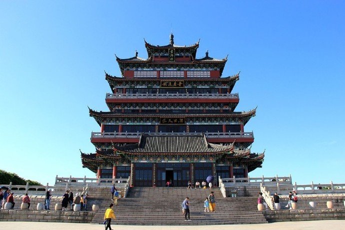 望海楼是温州市洞头县的标志性景区