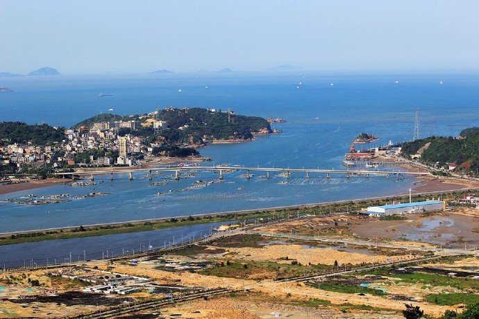 望海楼是温州市洞头县的标志性景区