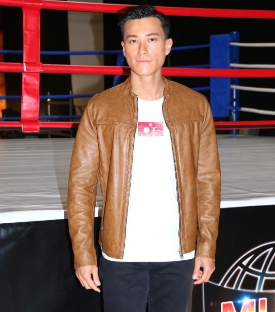 自爆女主角姚子羚爱看男艺人秀肌肉|谭俊彦|张振朗|黎耀祥_新浪新闻