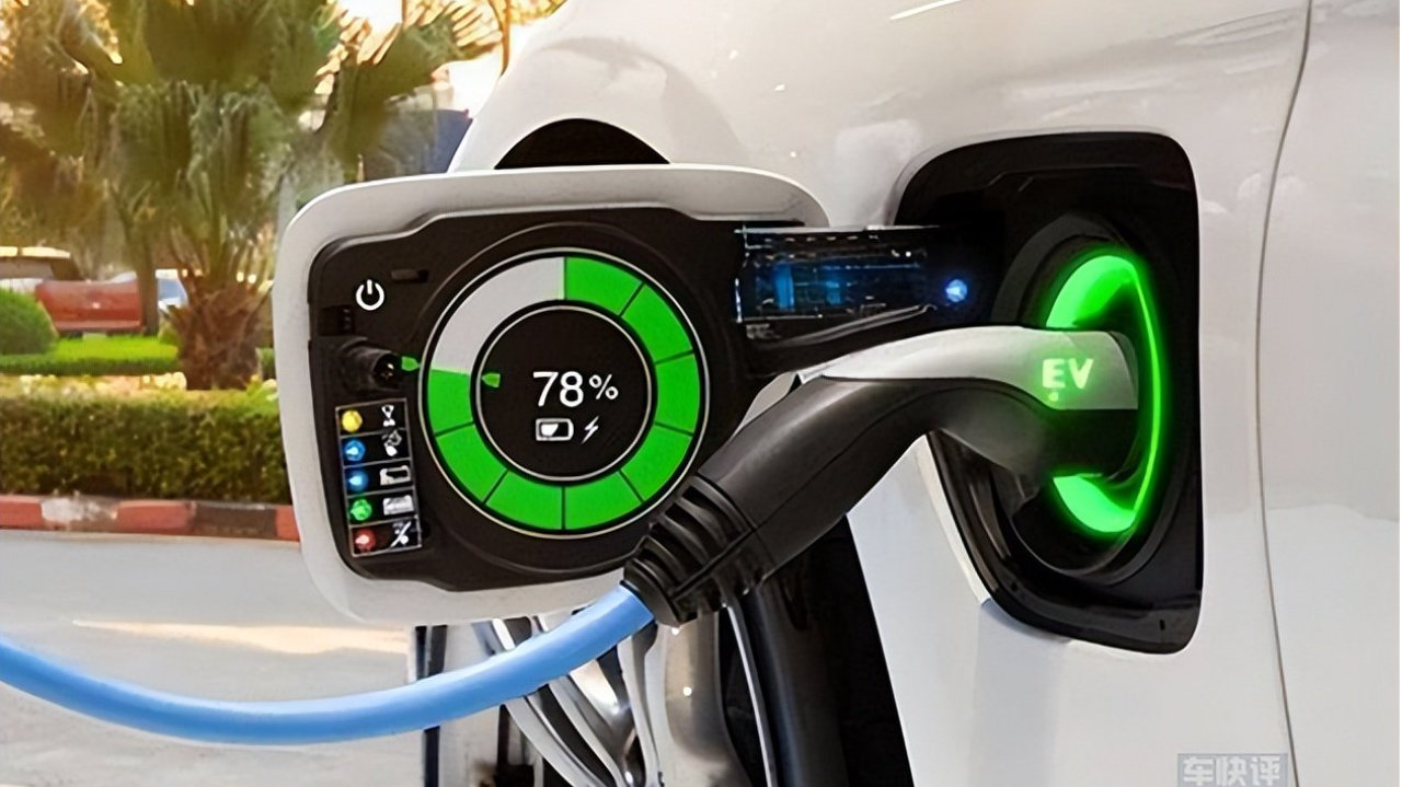 被逼无奈的美国人，也开始放弃燃油<em>车</em>，选择纯<em>电动</em><em>汽车</em>了？