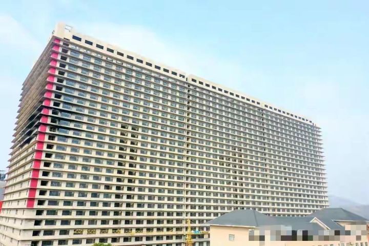 湖北新建一座26层高巨型建筑，居然是养猪用的，每年可养猪60万头__财经头条