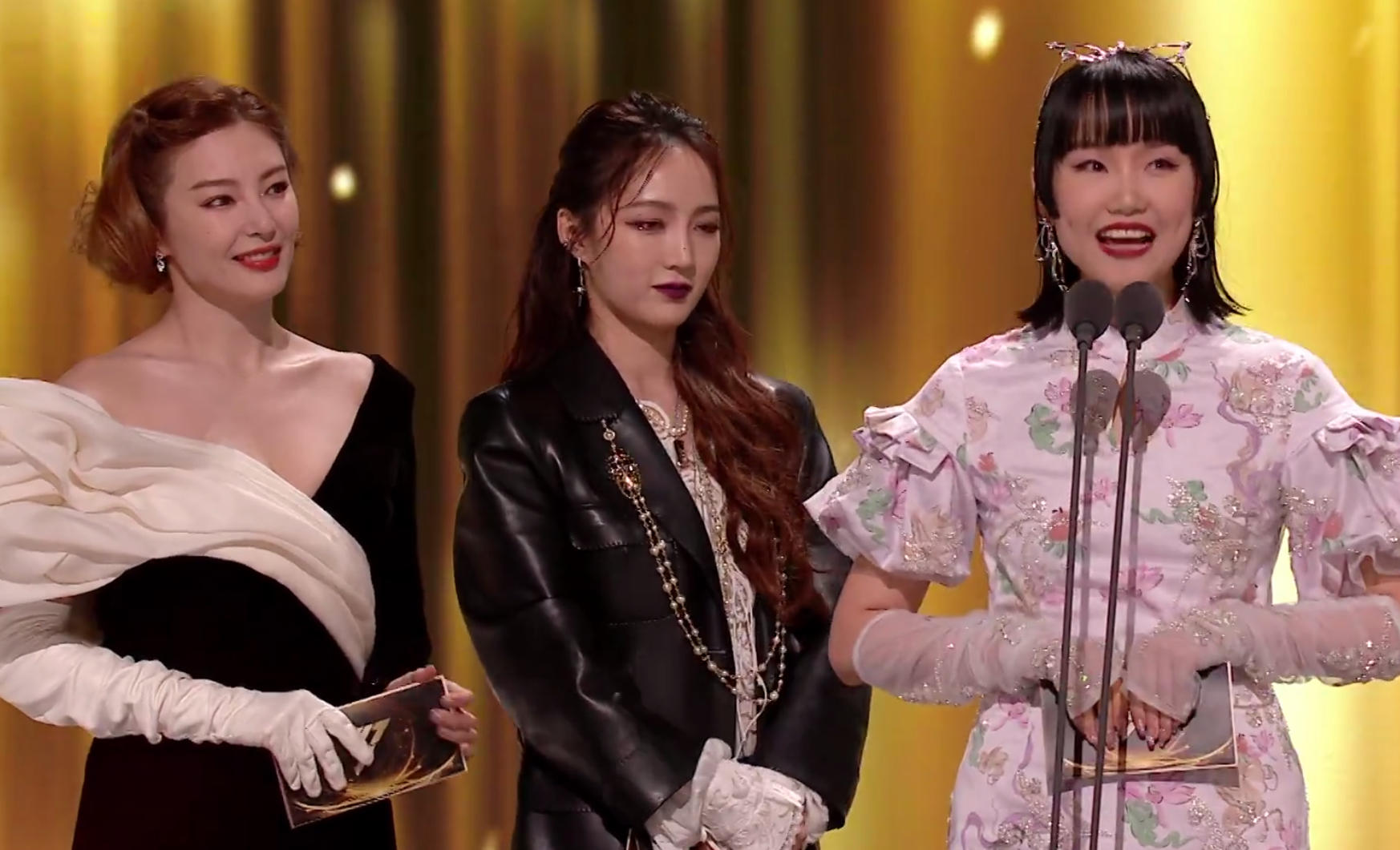 《浪姐2》成团夜火药味十足,吉克隽逸情商低,那英多次黑脸