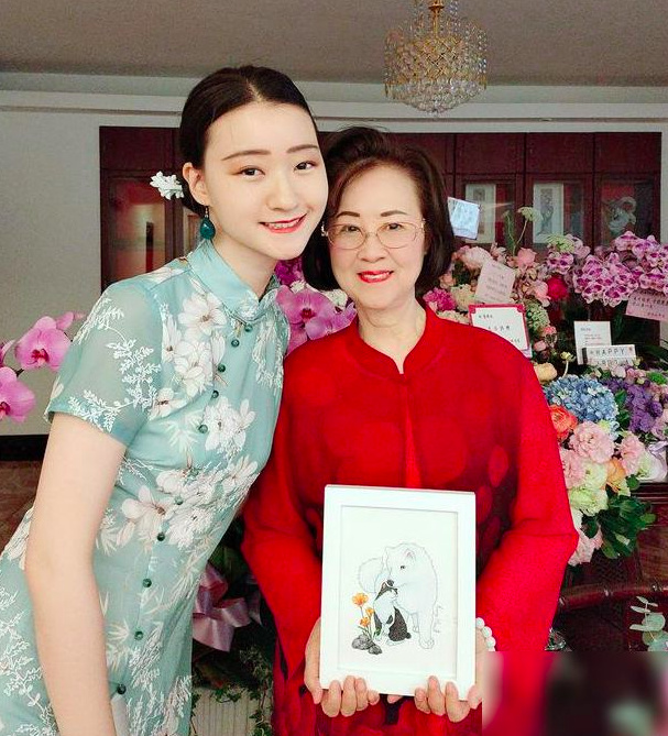 琼瑶|孙女|韵味_新浪新闻