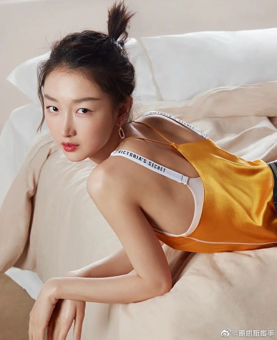 周冬雨代言了维多利亚的秘密让人匪夷所思