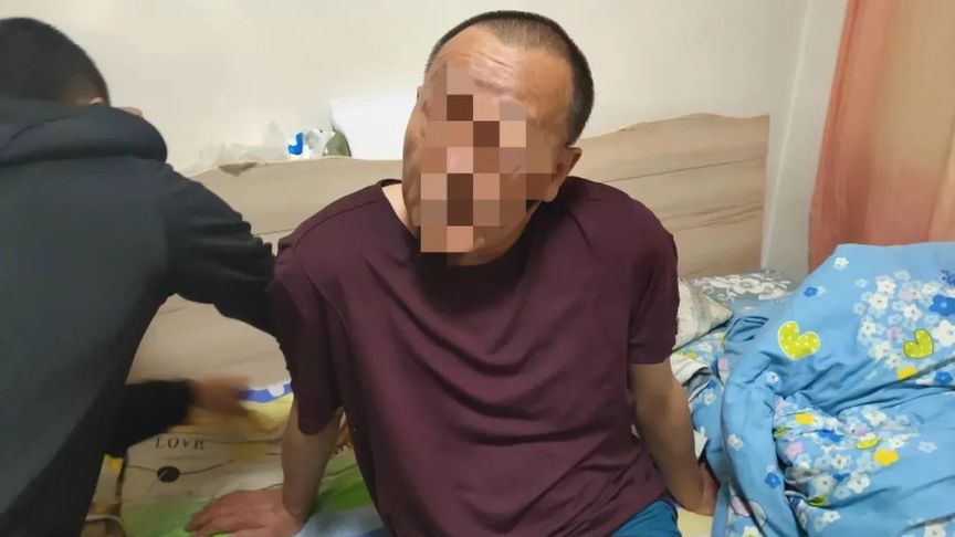 逃犯“张瘸子”,落网!_新浪新闻