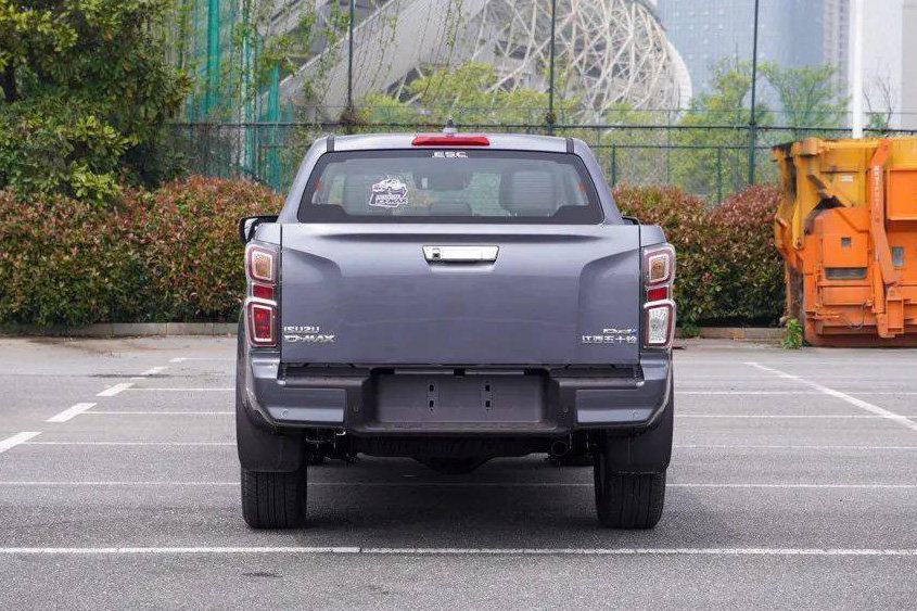 14982178万元起全新五十铃dmax正式上市