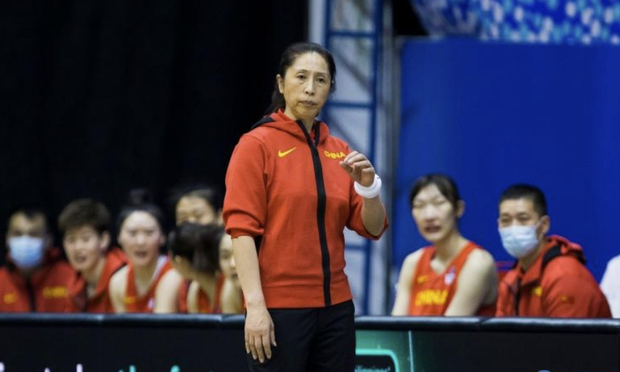 杜锋越来越尴尬!中国女篮大胜法国冲上热搜第一,他被郑薇打脸了休闲区蓝鸢梦想 - Www.slyday.coM 杜锋越来越尴尬!中国女篮大胜法国冲上热搜第一,他被郑薇打脸了休闲区蓝鸢梦想 - Www.slyday.coM