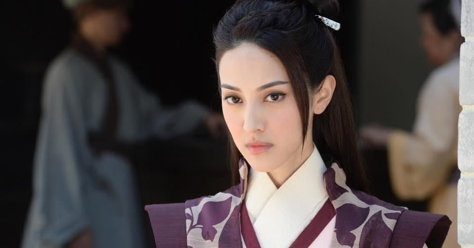 陈凯琳顶着这张脸还自卑她对自己的美毫无自知之明