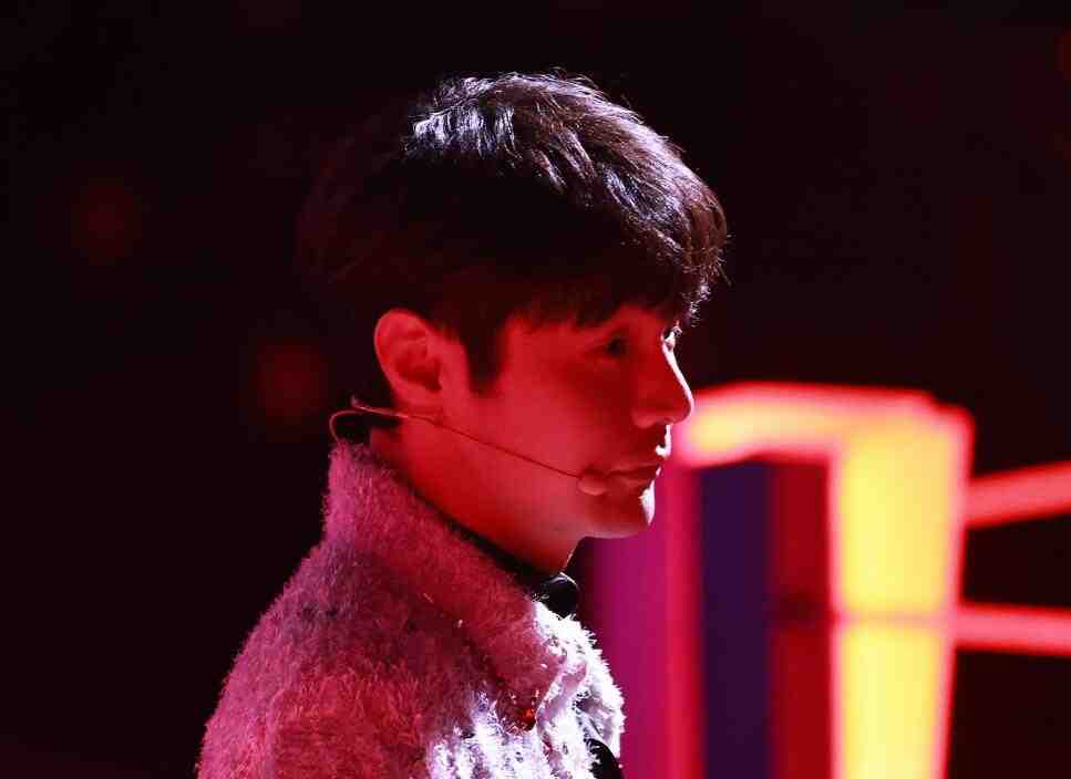 《好声音》李荣浩对学员的帮助，不仅坑惨了自己，也坑惨了学员休闲区蓝鸢梦想 - Www.slyday.coM