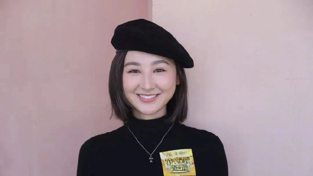 高海宁续约TVB,爆公司开出丰厚条件,将北上发展以视后为目标|黎诺懿|高海宁|北上_新浪新闻