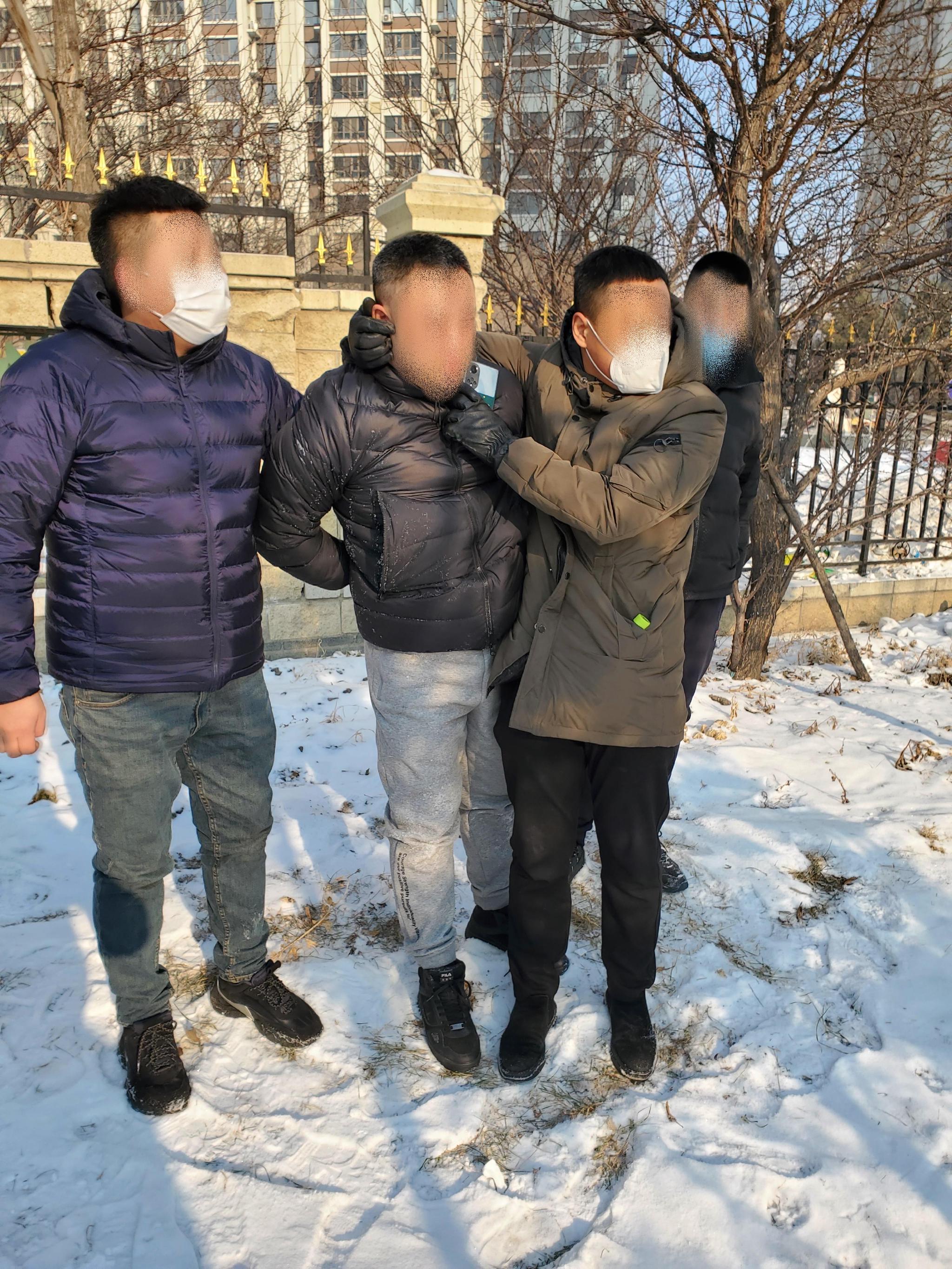 冰城一吸贩毒网络被摧毁嫌疑人被抓时还自称精神病