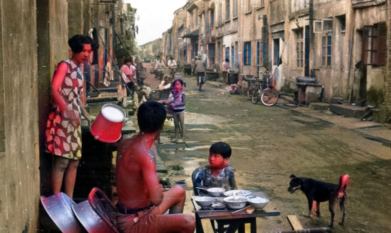 老照片:90年代的浙江台州,街心公园,东升街,永泰街,中山商场__财经