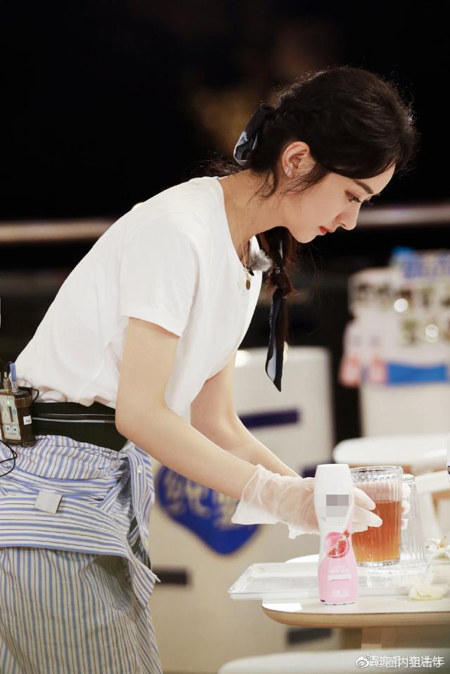 网友:女明星上真人秀风险太大!