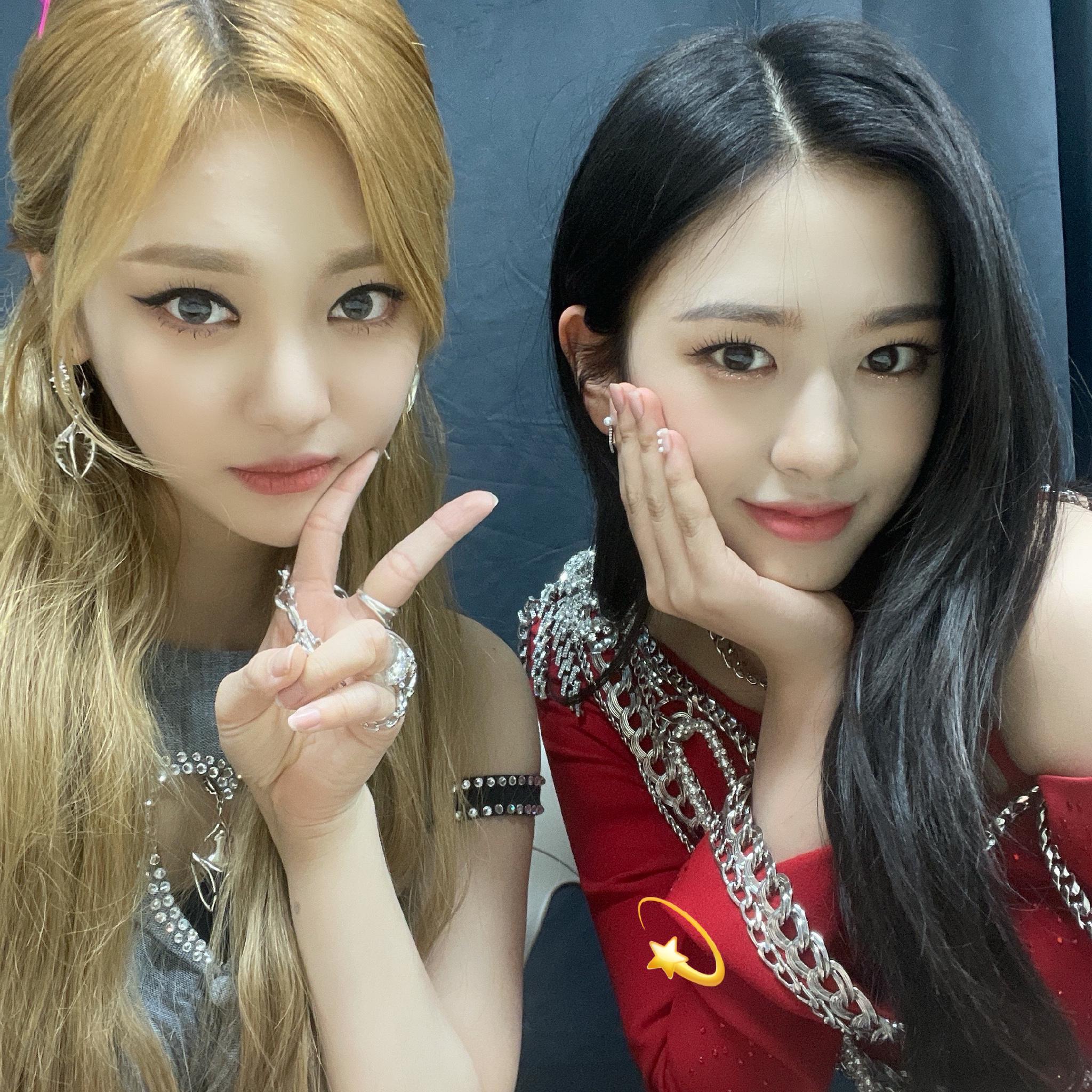 美女合照摩多摩多