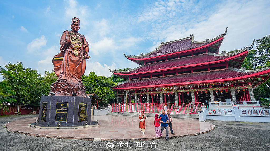 印尼的三宝垄，有座为″郑和″所建历史庙宇群，此城市也因他而命名|郑和|三宝垄|印尼
