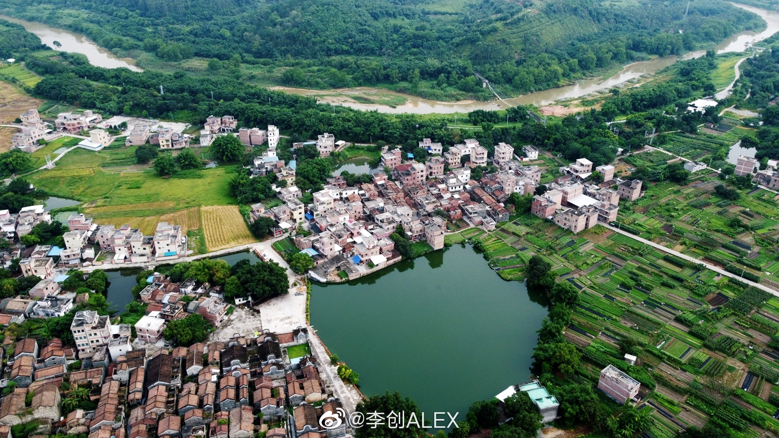 云浮水东古村图片