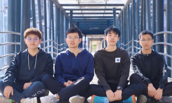 中南大学博士生校草,意外因颜值走红,同学:他的室友也不一般休闲区蓝鸢梦想 - Www.slyday.coM 中南大学博士生校草,意外因颜值走红,同学:他的室友也不一般休闲区蓝鸢梦想 - Www.slyday.coM