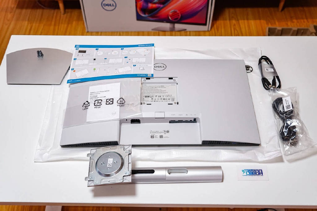 4k战未来戴尔s2722qc27寸65w显示器评测