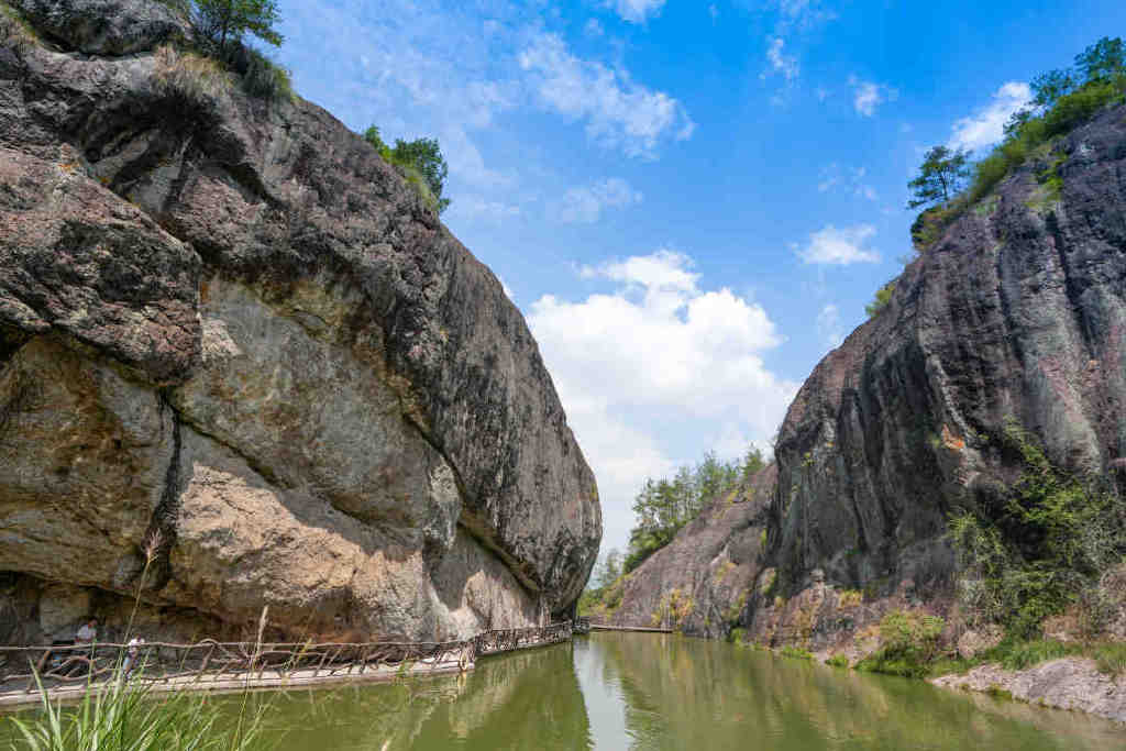 松阳双童山游玩最全攻略，看这一篇就够了休闲区蓝鸢梦想 - Www.slyday.coM