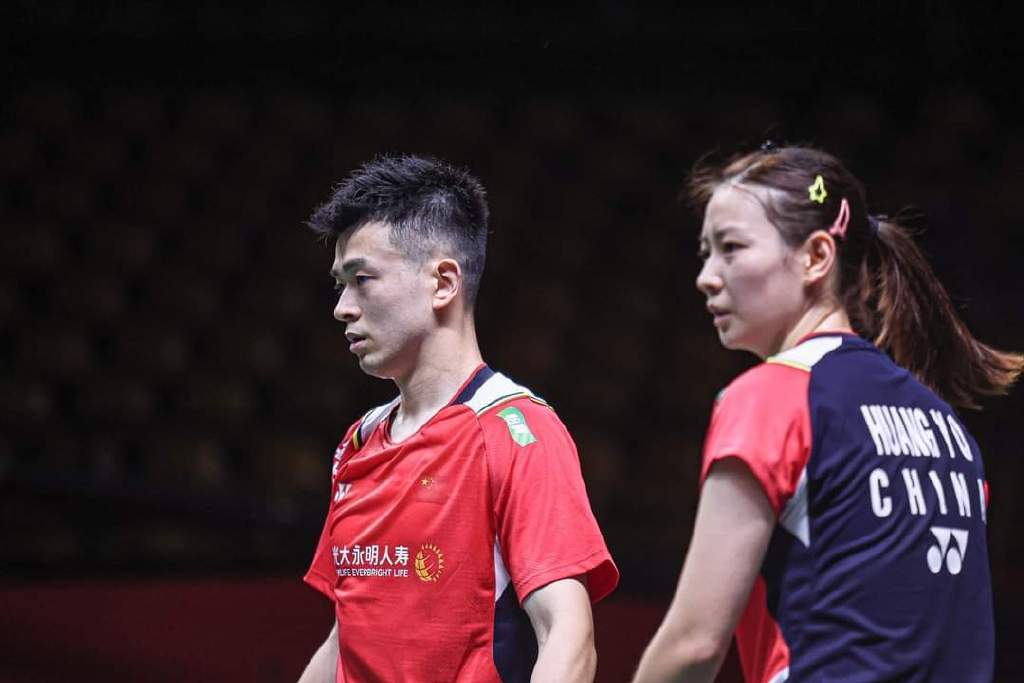 郑思维/黄雅琼轻松晋级,王懿律黄东萍遗憾落败|黄雅琼|王懿律|黄东萍