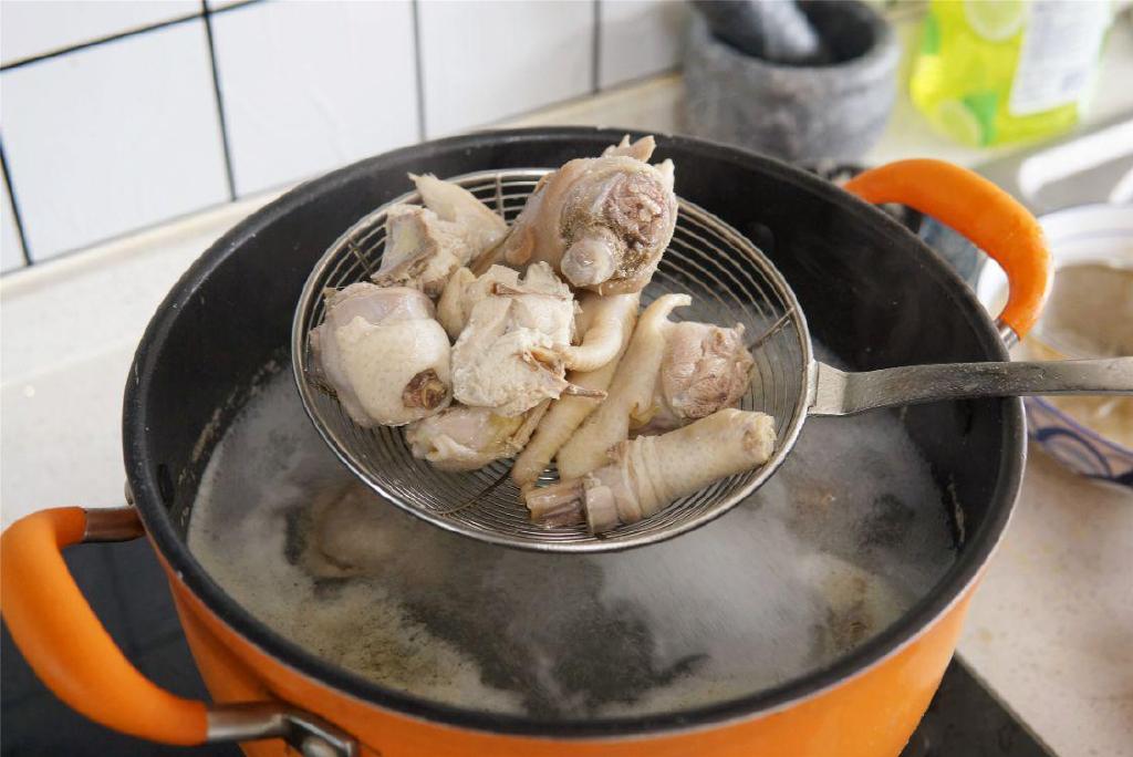 孩子长高,别只顾着吃肉和补钙,推荐5道汤,秋天让个子再长一截休闲区蓝鸢梦想 - Www.slyday.coM 孩子长高,别只顾着吃肉和补钙,推荐5道汤,秋天让个子再长一截休闲区蓝鸢梦想 - Www.slyday.coM