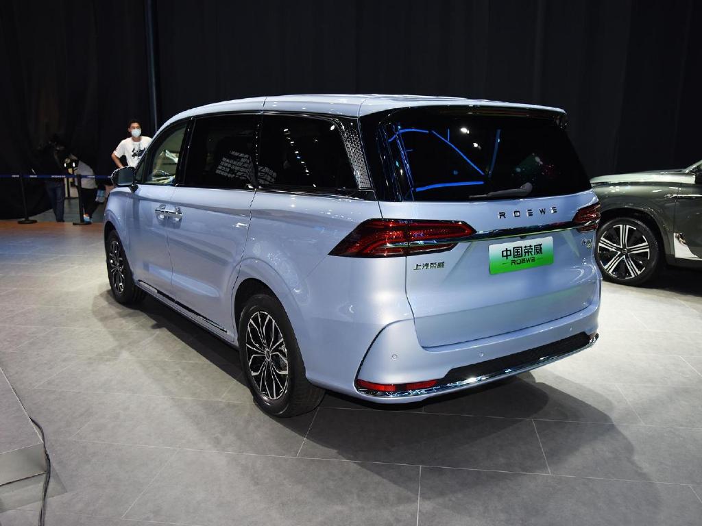 国产高端mpv的曙光续航570km长超5米侧滑门豪车级静音