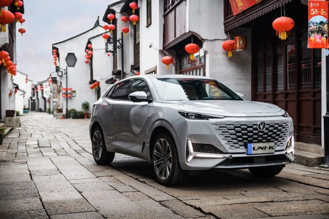 自主品牌豪华感第一梯队长安unik试车报告