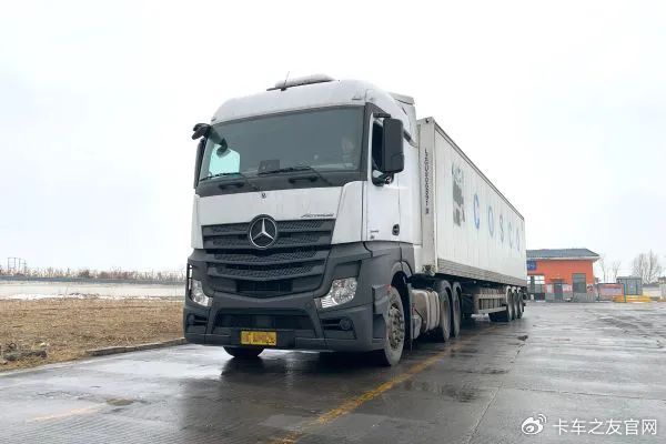 奔驰卡车,"超级省"解决方案迎龙年 | 卡车之友网