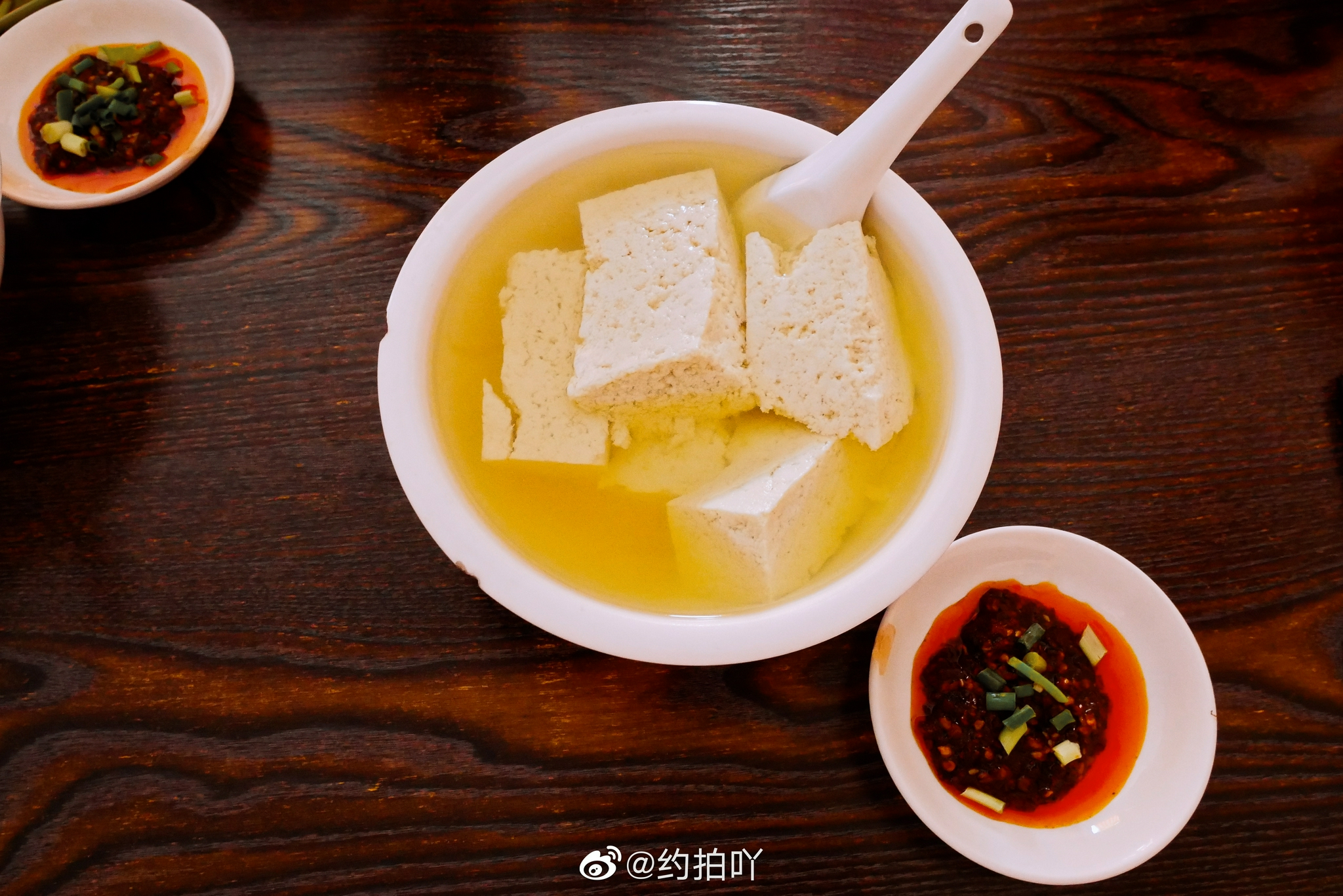 出游花式觅食啦今天去吃四川美食豆花饭看着真是色诱可餐啊