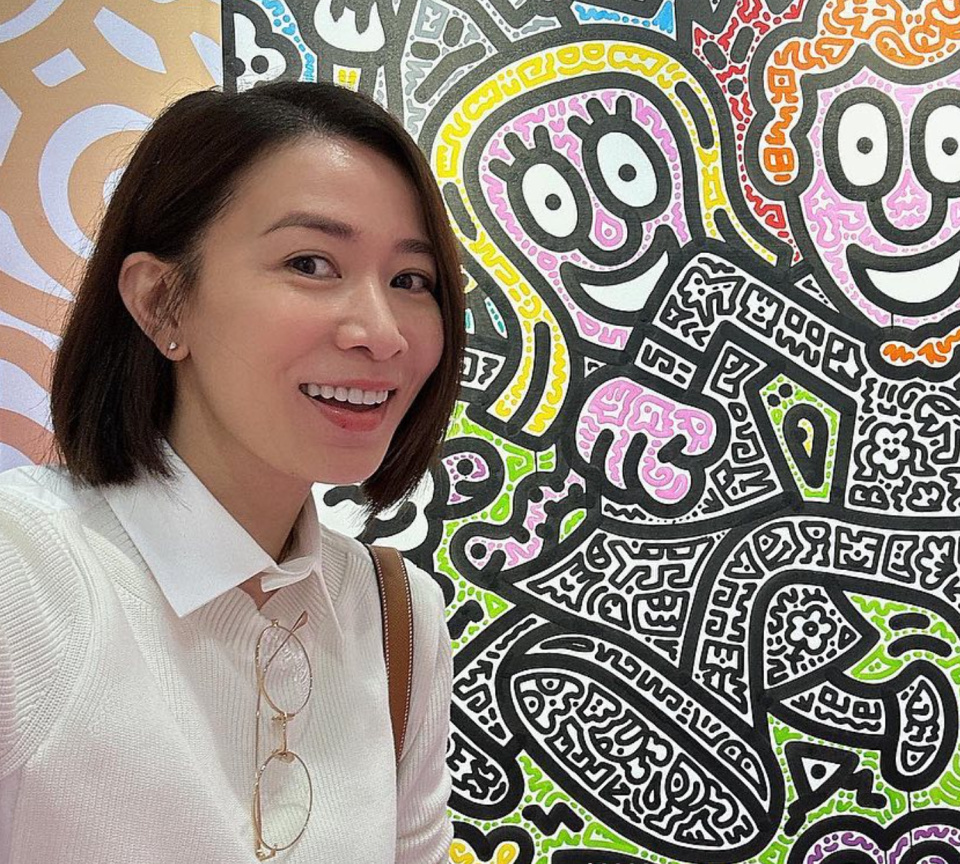 佘诗曼回TVB拍戏多人伺候 后辈艺人称其气场强但性格好|佘诗曼|拍戏|场强_新浪新闻