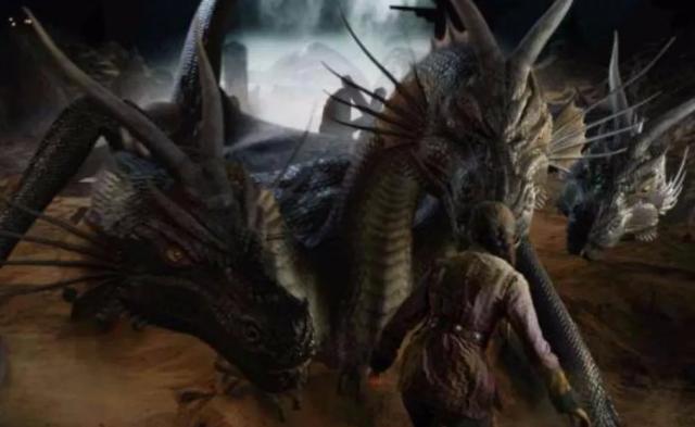 最令人发指的,是《木乃伊3》中那头秦始皇化作的"三头魔龙"