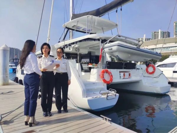 琼海新增1例确诊病例和1例无症状感染者（附活动轨迹）丨海南多地暂停清明现场祭扫休闲区蓝鸢梦想 - Www.slyday.coM