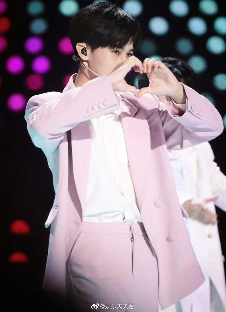 张真源的比心小合集~ 送你一颗小心心,9015你每天都开心!