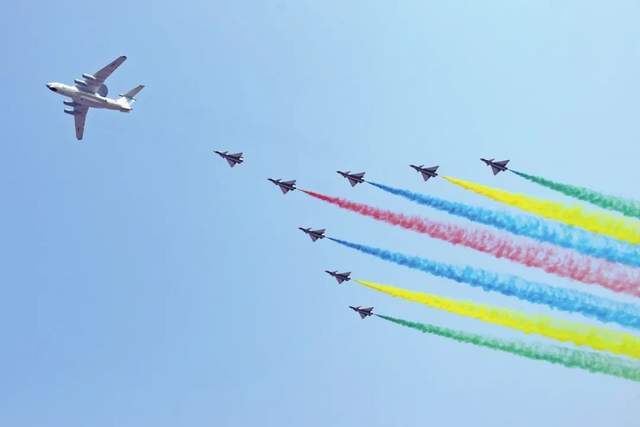 77年前的今天,铭记休闲区蓝鸢梦想 - Www.slyday.coM 77年前的今天,铭记休闲区蓝鸢梦想 - Www.slyday.coM