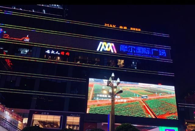 推倒重建四川泸州一老商场全面改造终于迎来逆袭之路