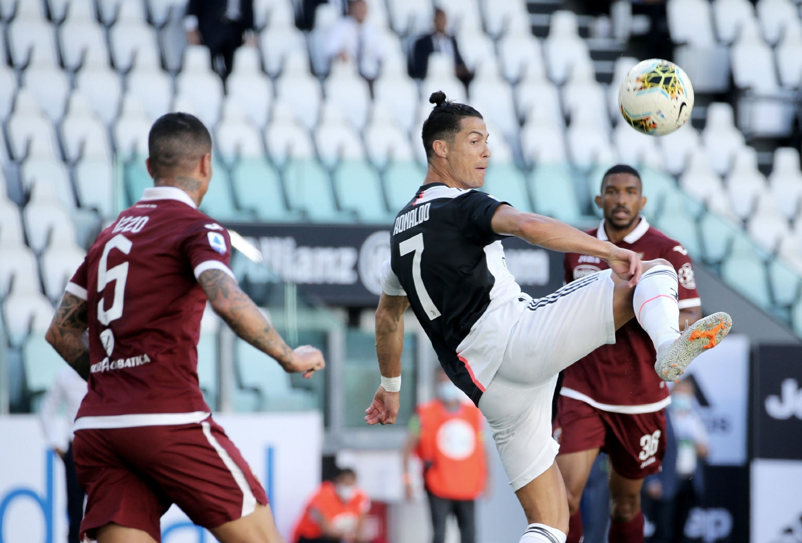 都灵德比全场结束!尤文主场4-1大胜都灵