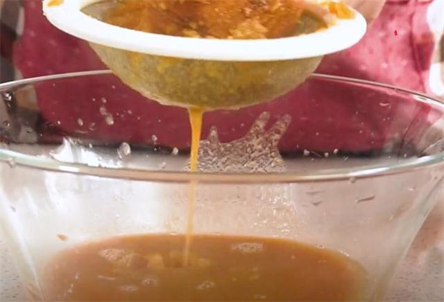 红薯新做法,不蒸不烤不烙饼,香甜可口,孩子一口一块,直说好吃休闲区蓝鸢梦想 - Www.slyday.coM 红薯新做法,不蒸不烤不烙饼,香甜可口,孩子一口一块,直说好吃休闲区蓝鸢梦想 - Www.slyday.coM