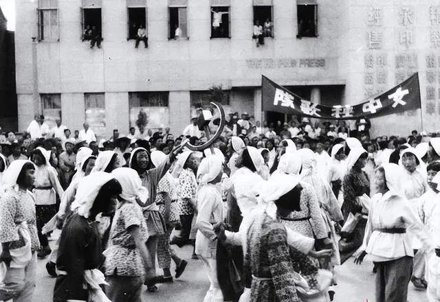 77年前的今天,铭记休闲区蓝鸢梦想 - Www.slyday.coM 77年前的今天,铭记休闲区蓝鸢梦想 - Www.slyday.coM